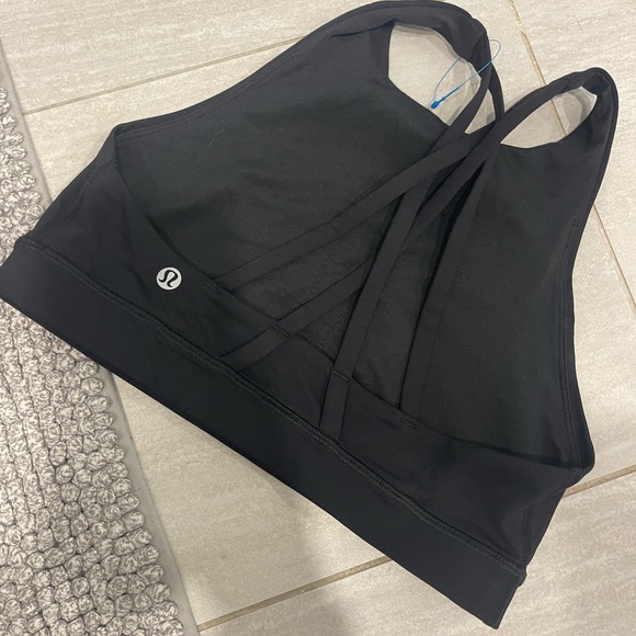 Lululemon Energy Bra *High Neck
Black size 6 - Picture 6 of 7